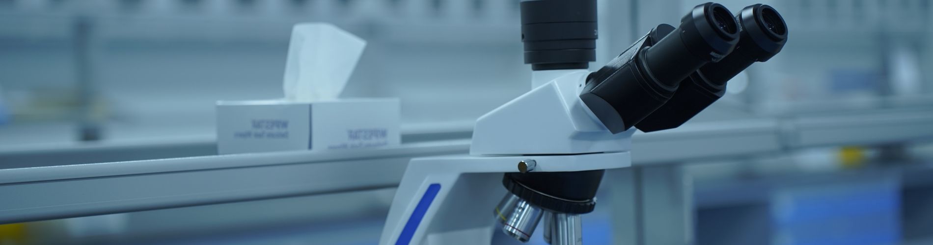 Industrial Wiping Papers - Premium Absorbent Cleaning Paper for Cleanrooms