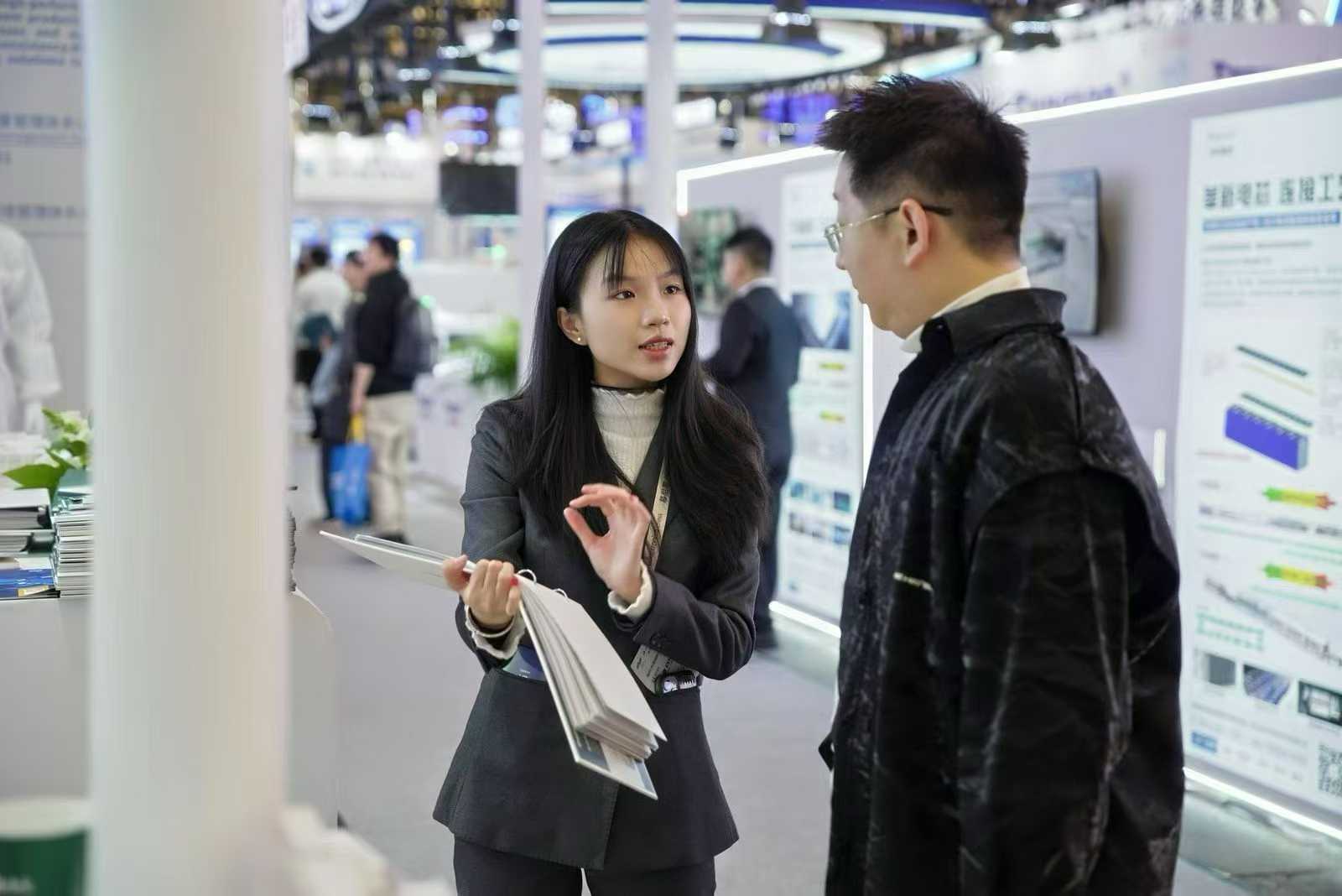 WIPESTAR ISO-certified cleanroom wipes and ESD-safe cleanroom swabs for semiconductor and electronics manufacturing