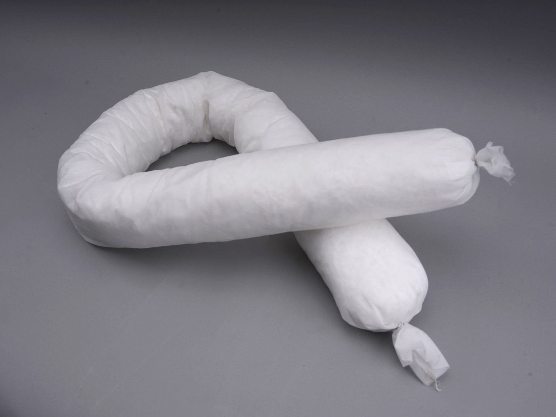 Oil absorbent socks_L1105_02