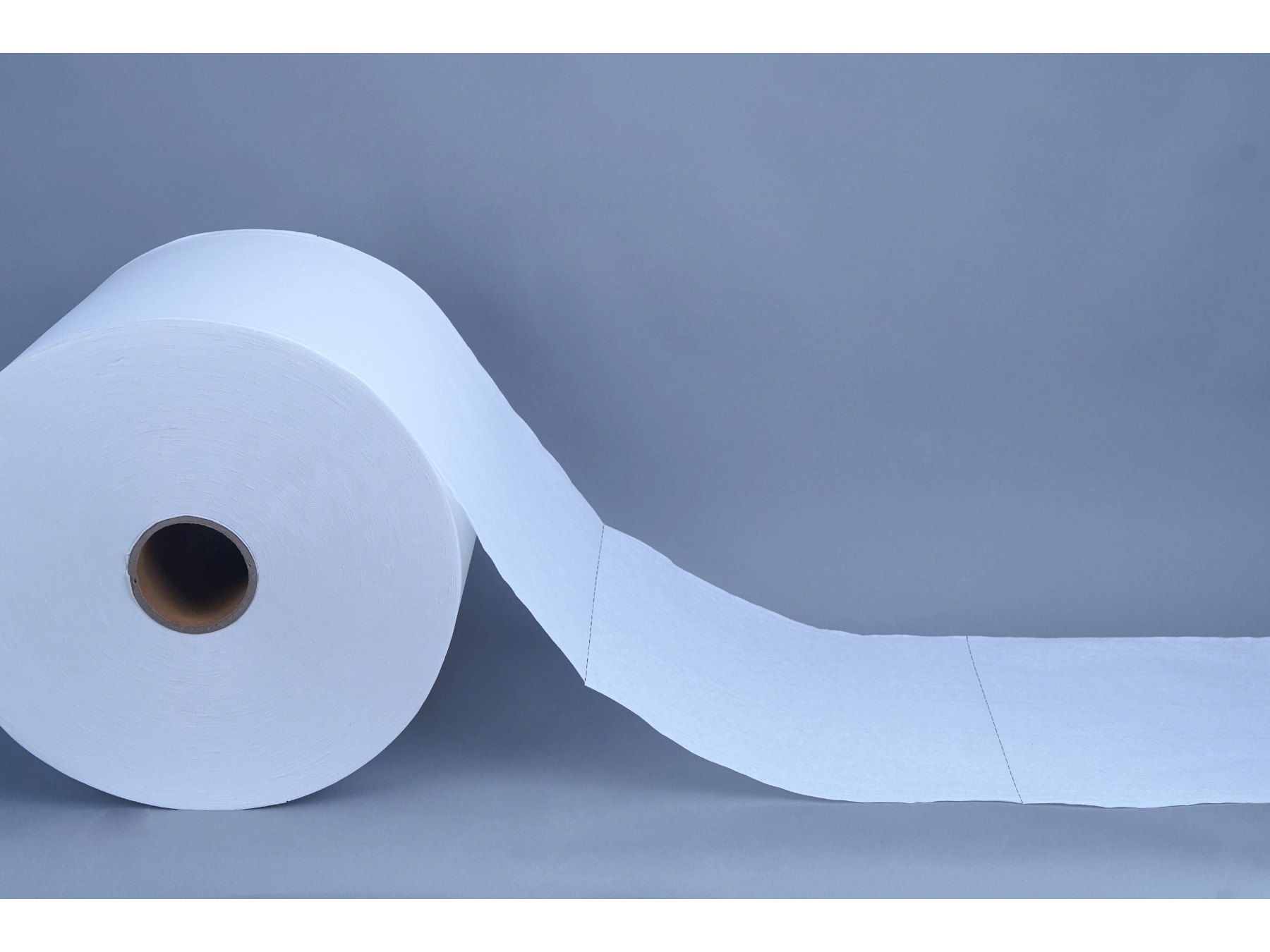Jumbo roll wipe