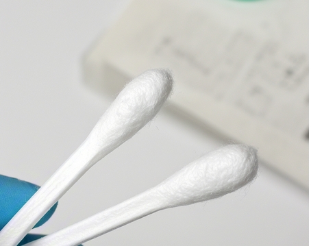 Cleaning swabs